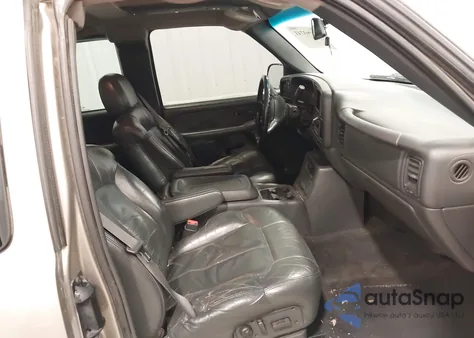 2002 Chevrolet Silverado 1500 Lt z USA, uszkodzony, nr VIN 2GCEK19TX21309775